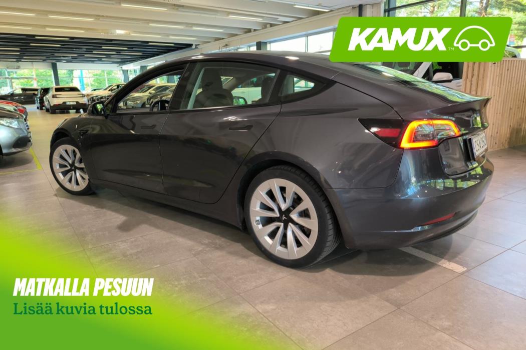 Tesla Model 3 2021