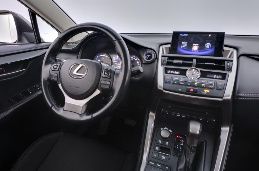 Lexus NX 2015