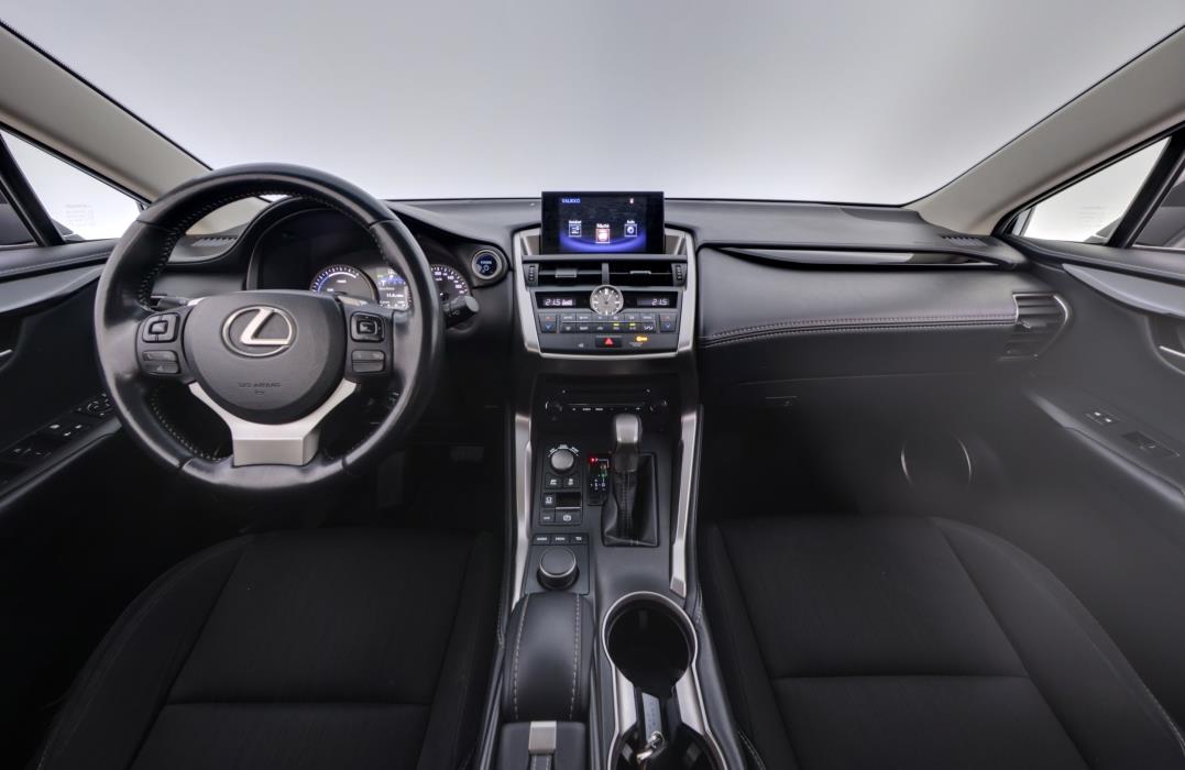 Lexus NX 2015