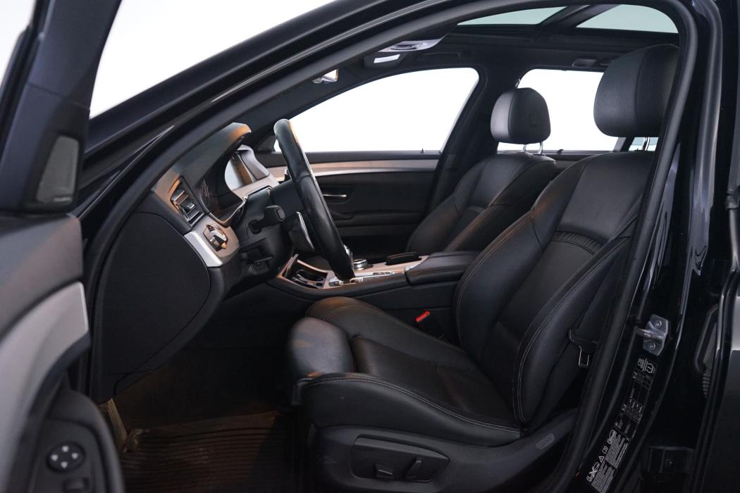 BMW 530 2015