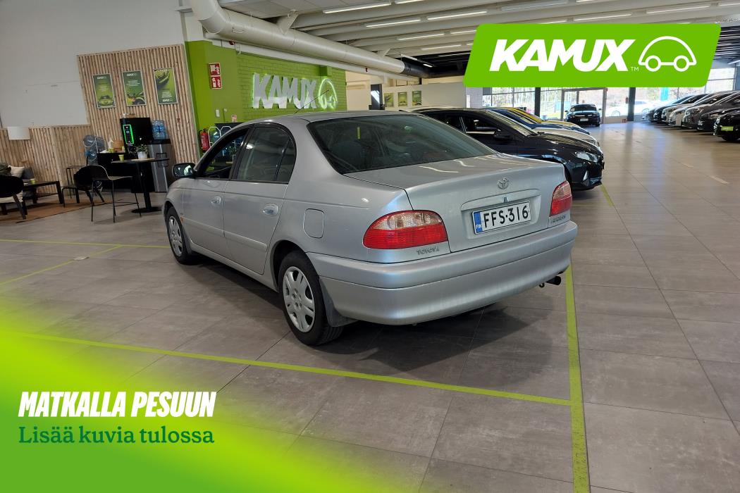 Toyota Avensis 2003