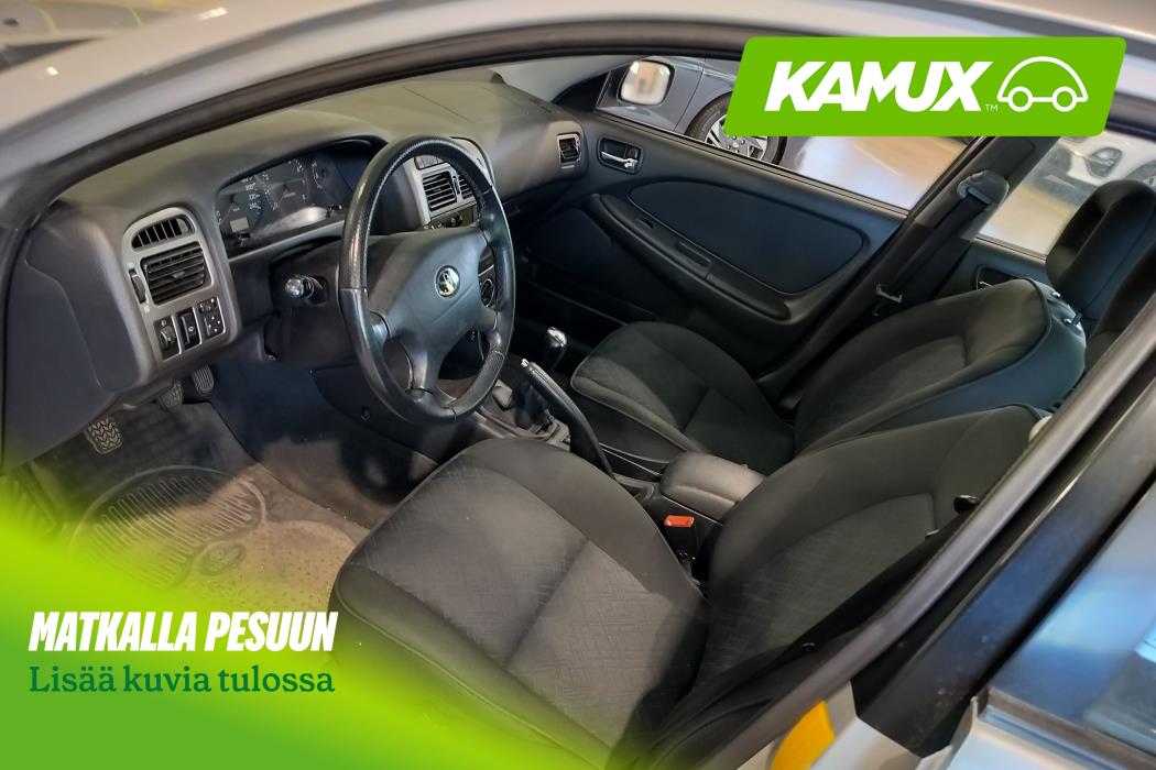 Toyota Avensis 2003