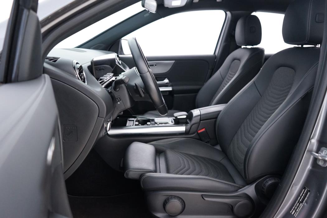 Mercedes-Benz GLA 2023