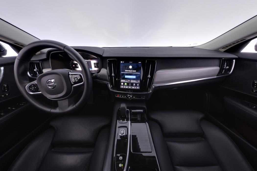 Volvo S90 2023