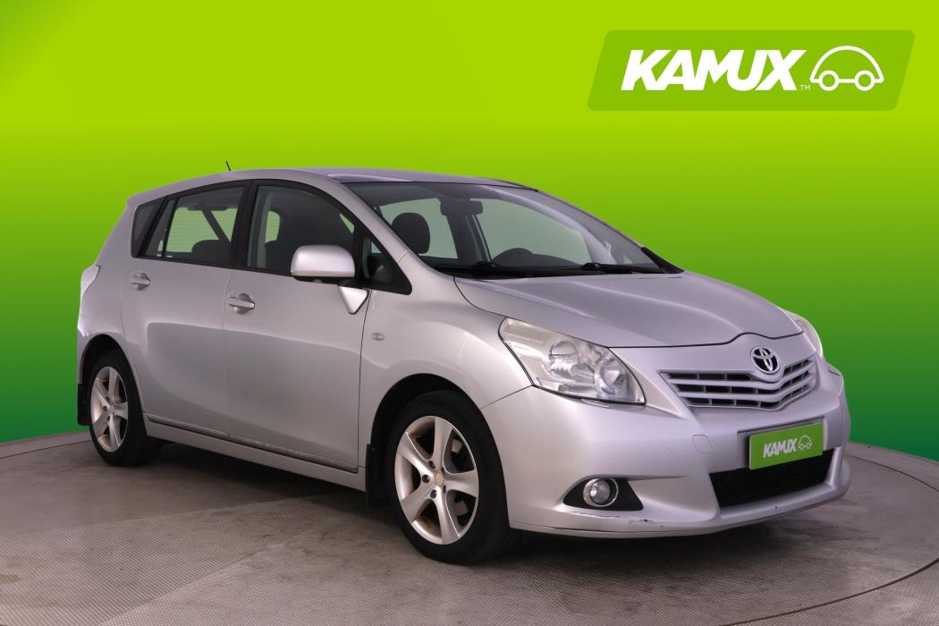 Toyota Verso 2012