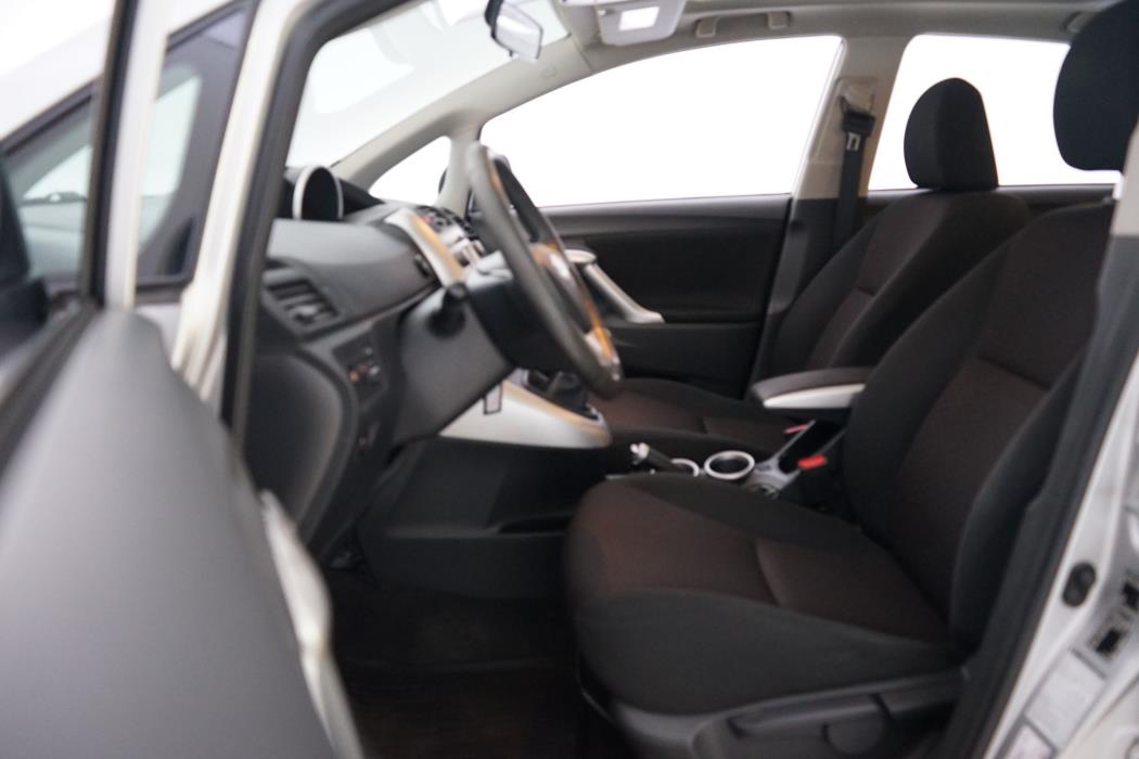Toyota Verso 2012