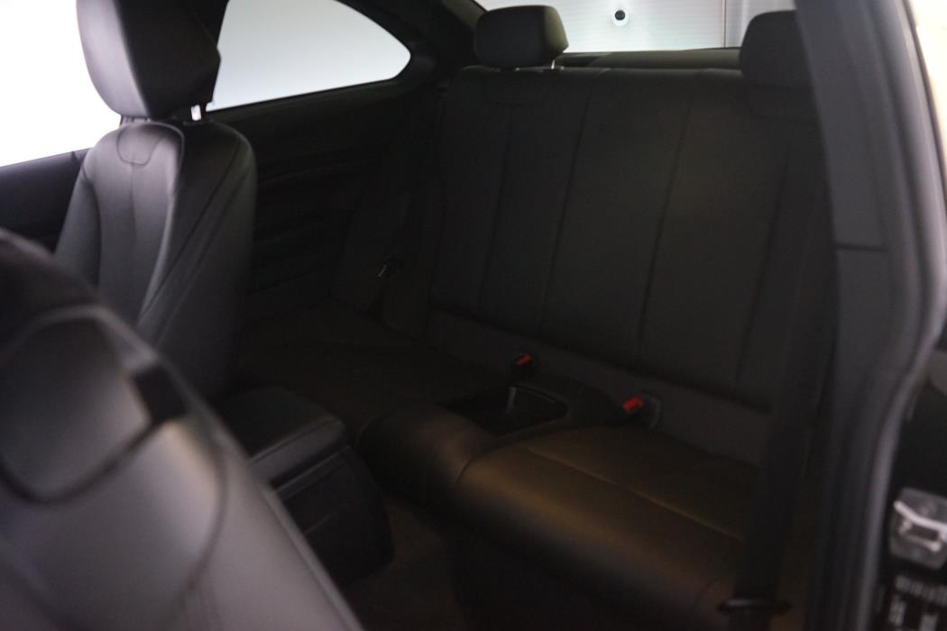 BMW 220 2016