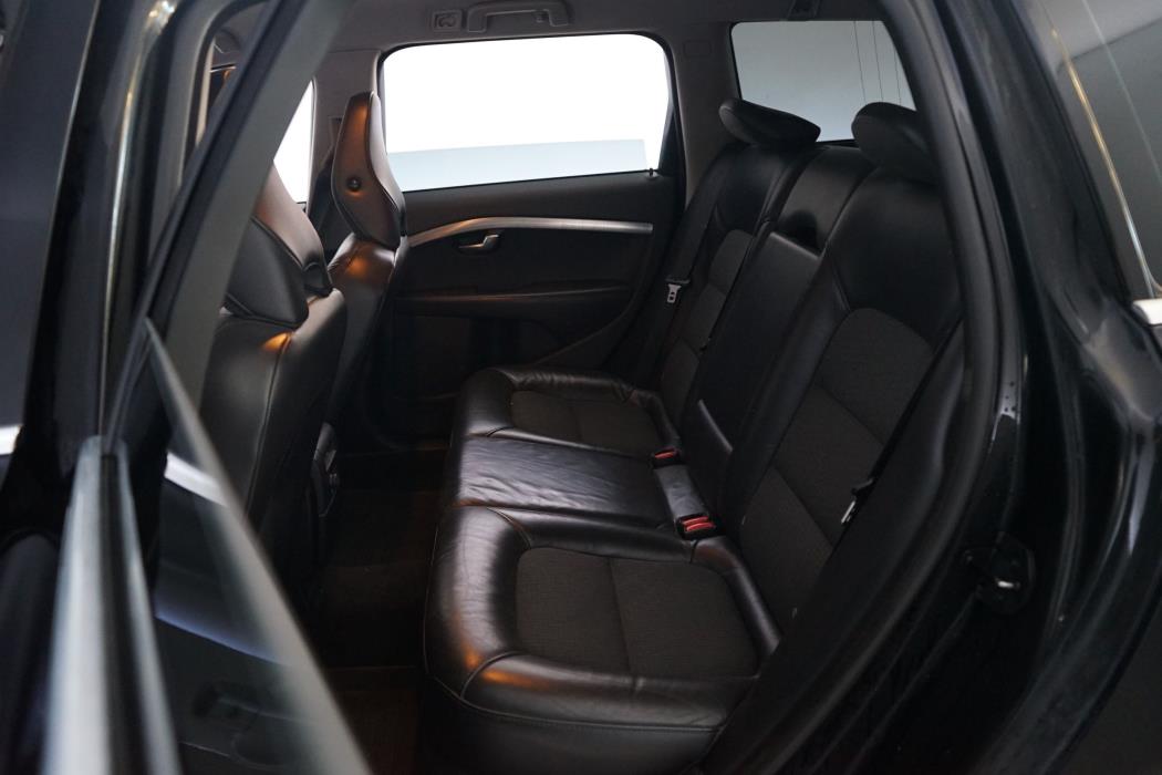 Volvo V70 2010