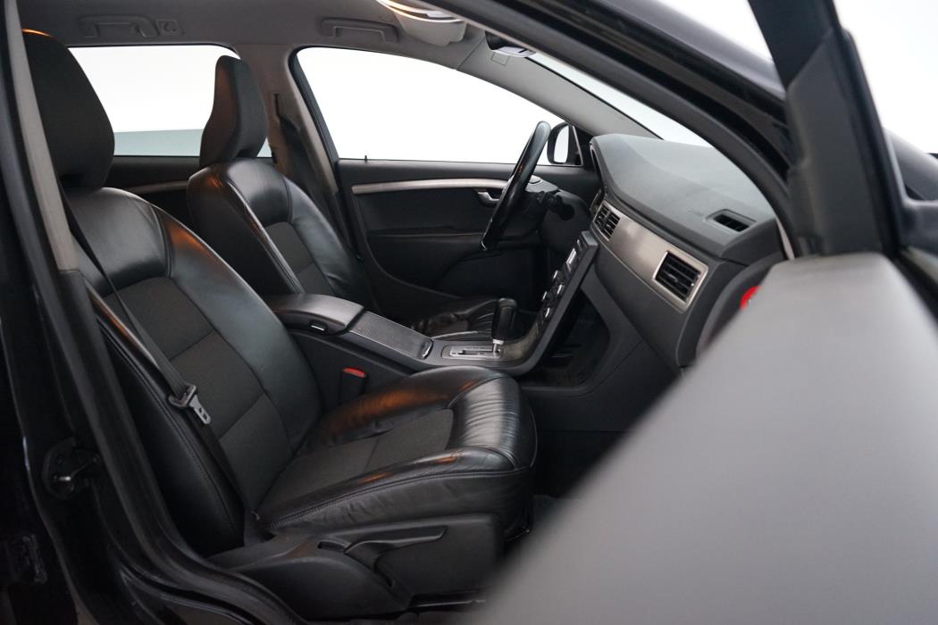 Volvo V70 2010