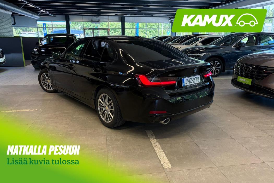 BMW 330 2023