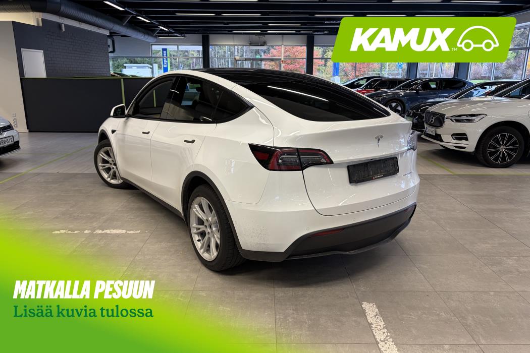 Tesla Model Y 2022