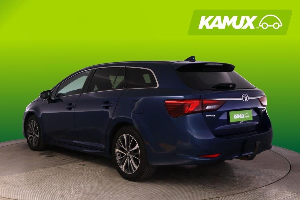 Toyota Avensis 2016