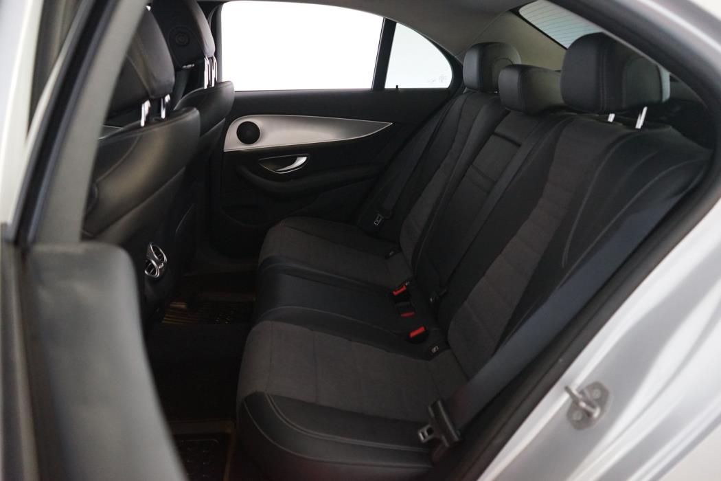 Mercedes-Benz E 2017