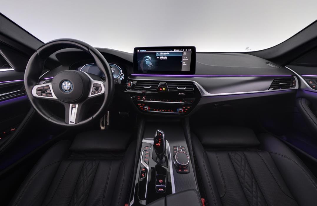 BMW 530 2023