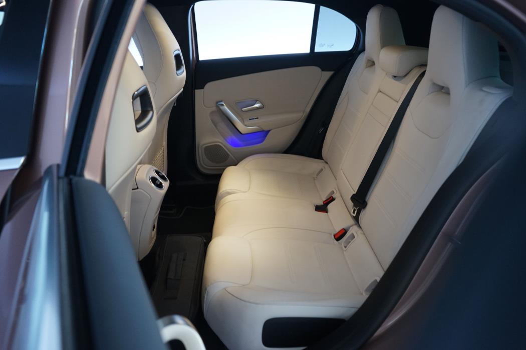 Mercedes-Benz A 2023