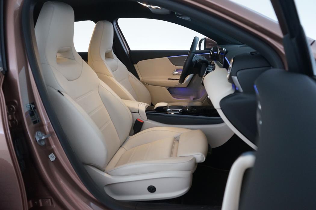 Mercedes-Benz A 2023