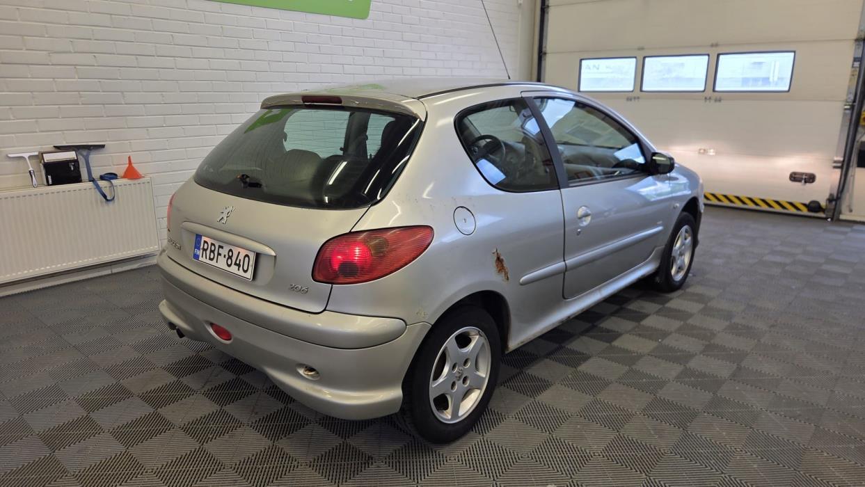 Peugeot 206 2006