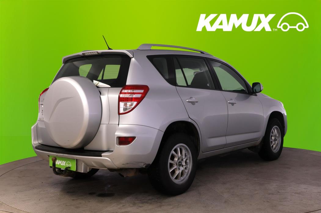 Toyota RAV4 2010