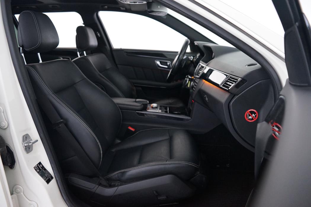 Mercedes-Benz E 2012
