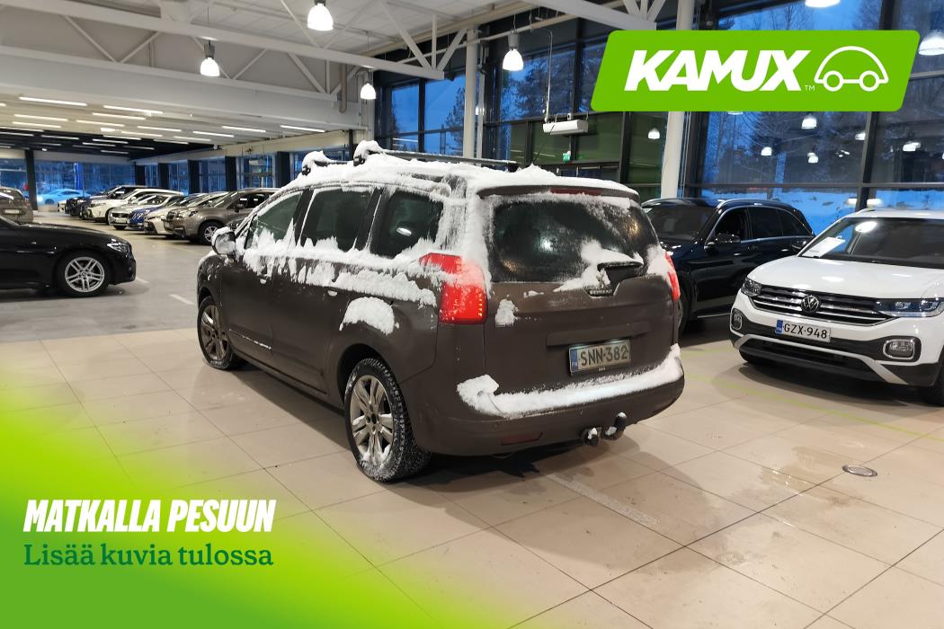 Peugeot 5008 2015