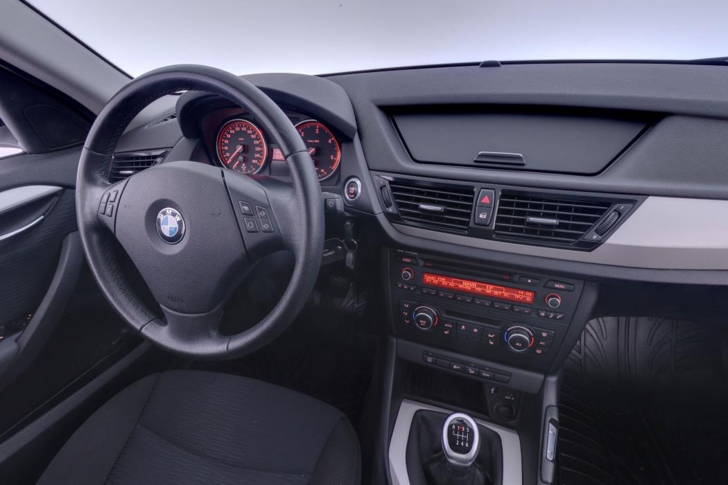 BMW X1 2012
