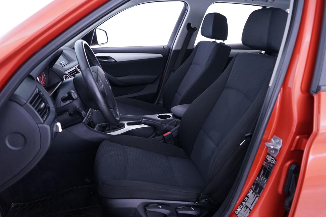BMW X1 2012