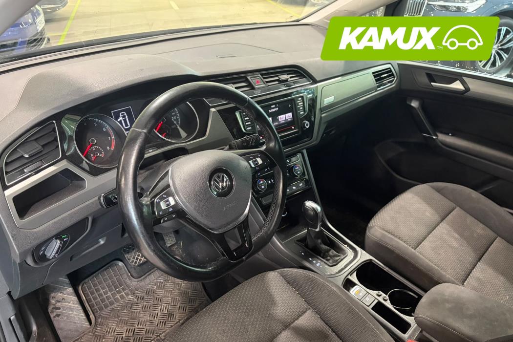 Volkswagen Touran 2016