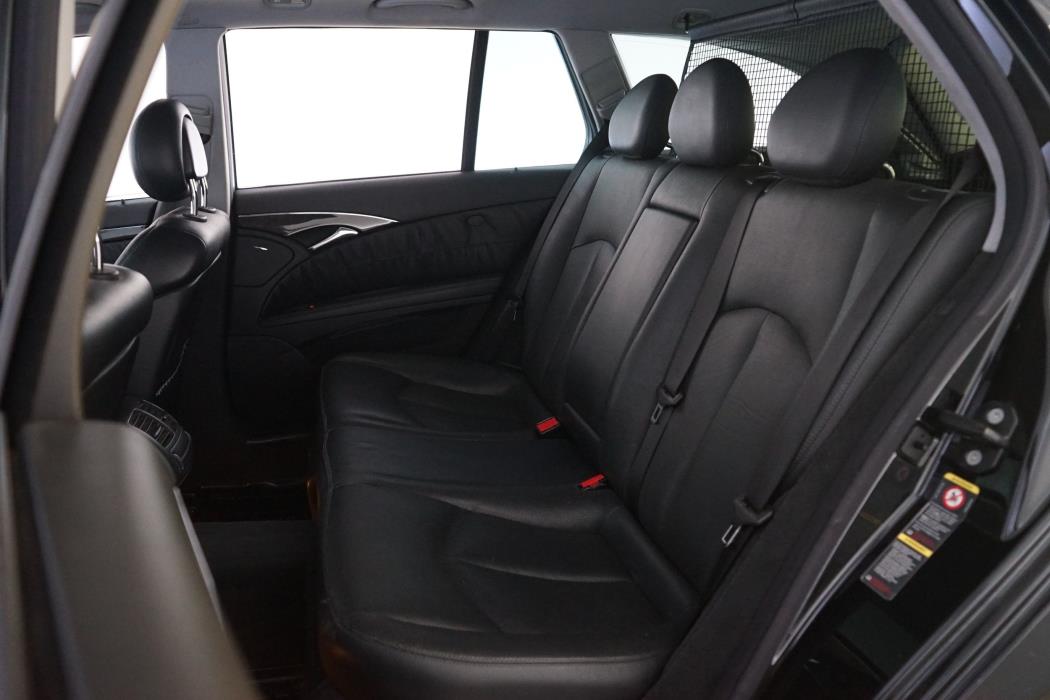 Mercedes-Benz E 2004