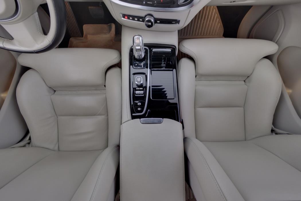 Volvo V60 2019