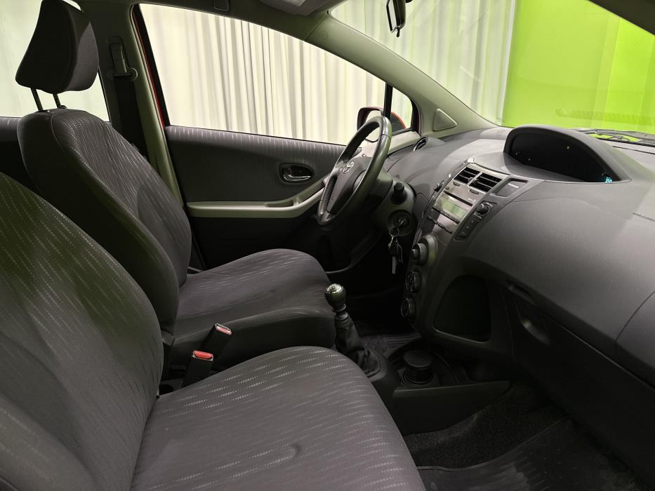 Toyota Yaris 2009