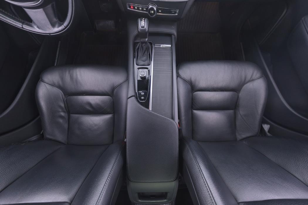 Volvo S90 2016