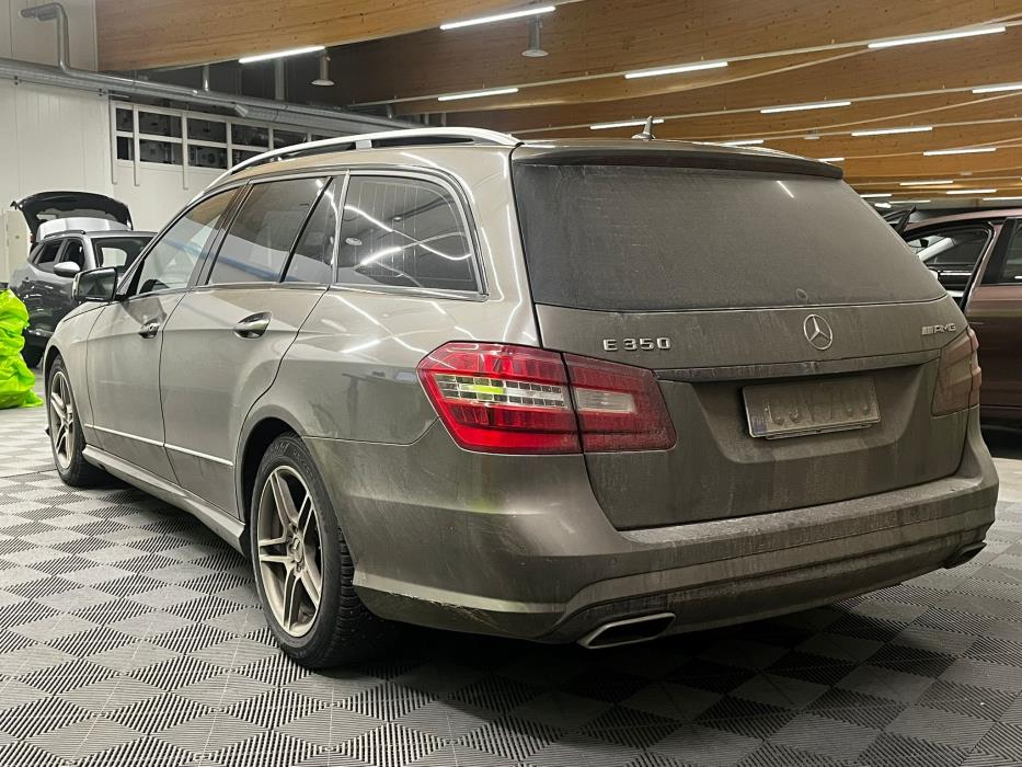 Mercedes-Benz E 2010