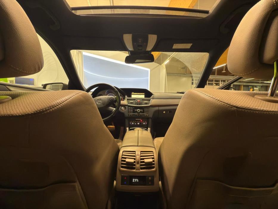 Mercedes-Benz E 2010
