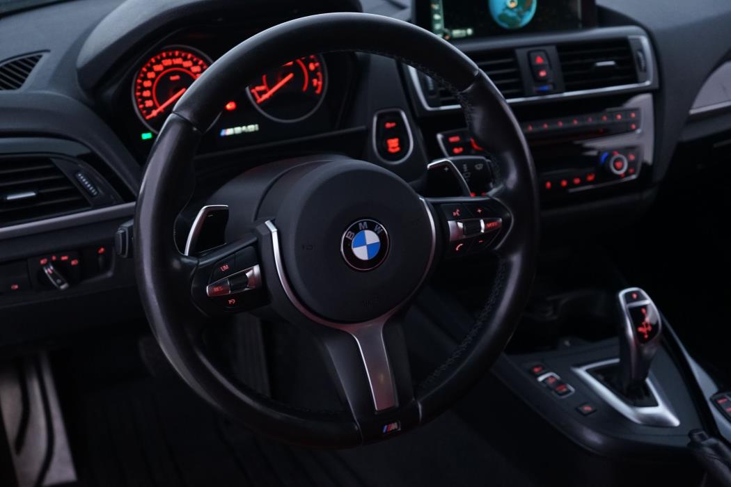 BMW M240i 2017