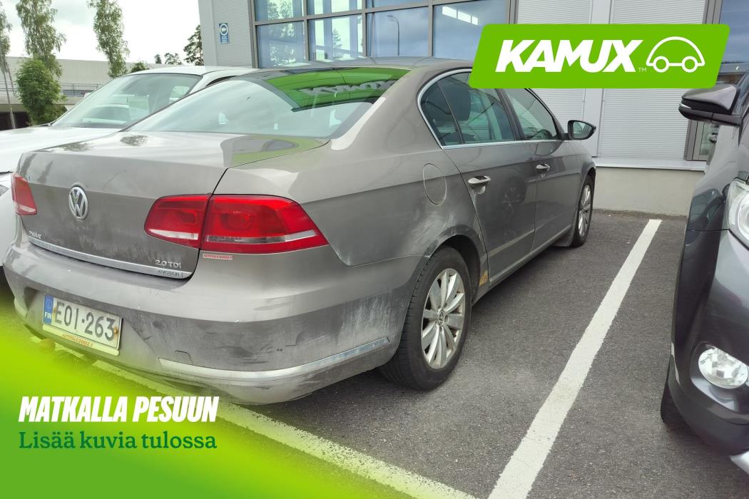 Volkswagen Passat 2011