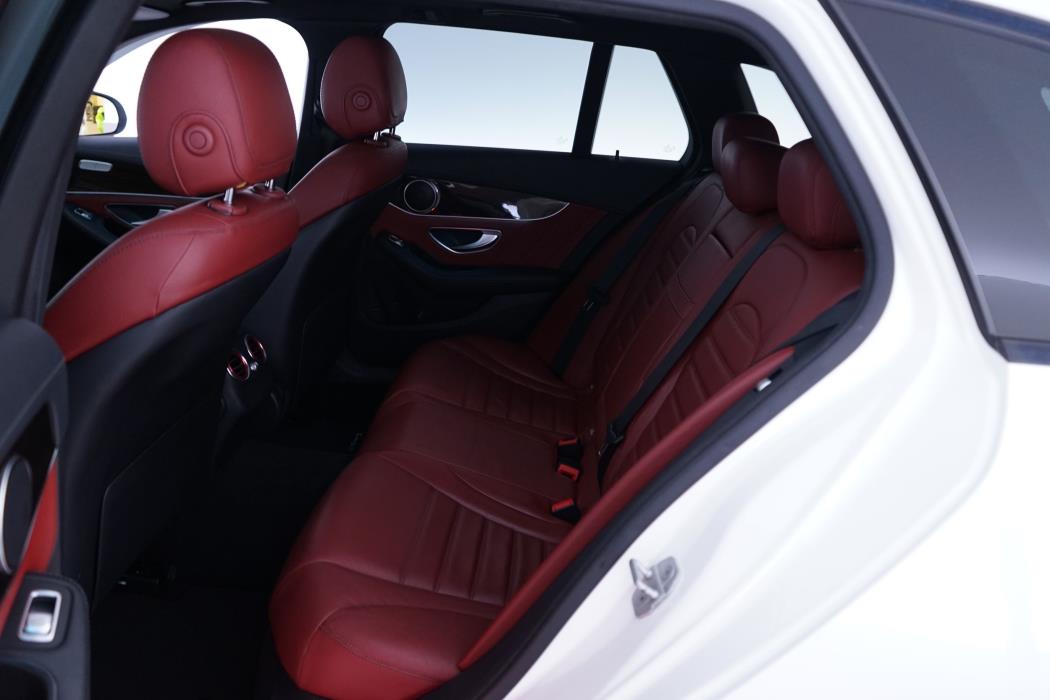 Mercedes-Benz C 2015