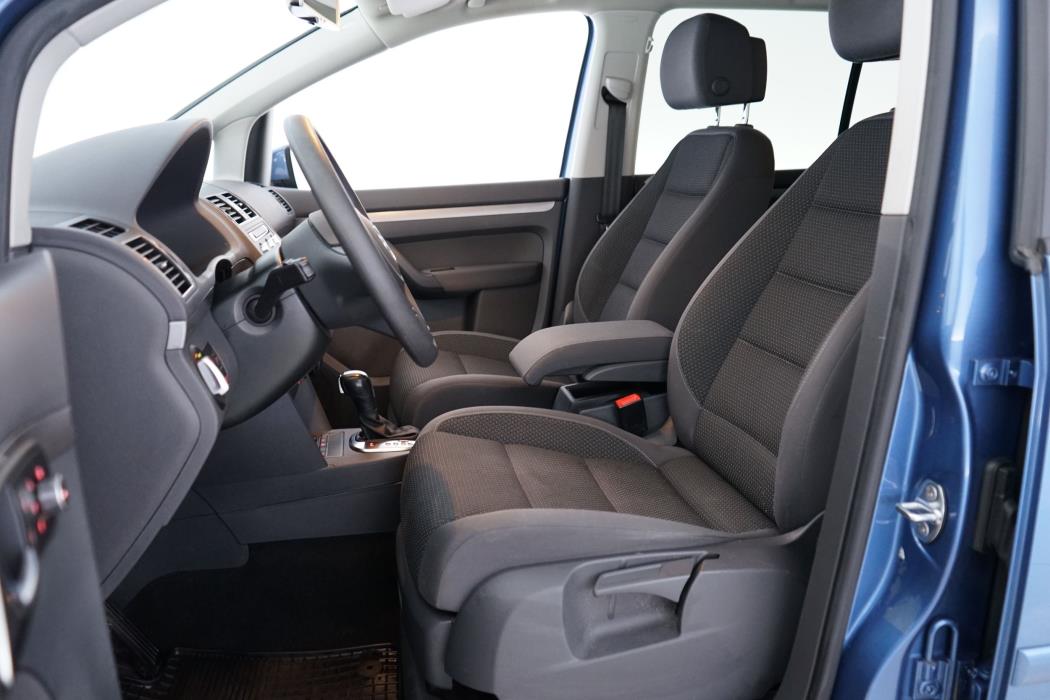 Volkswagen Touran 2012