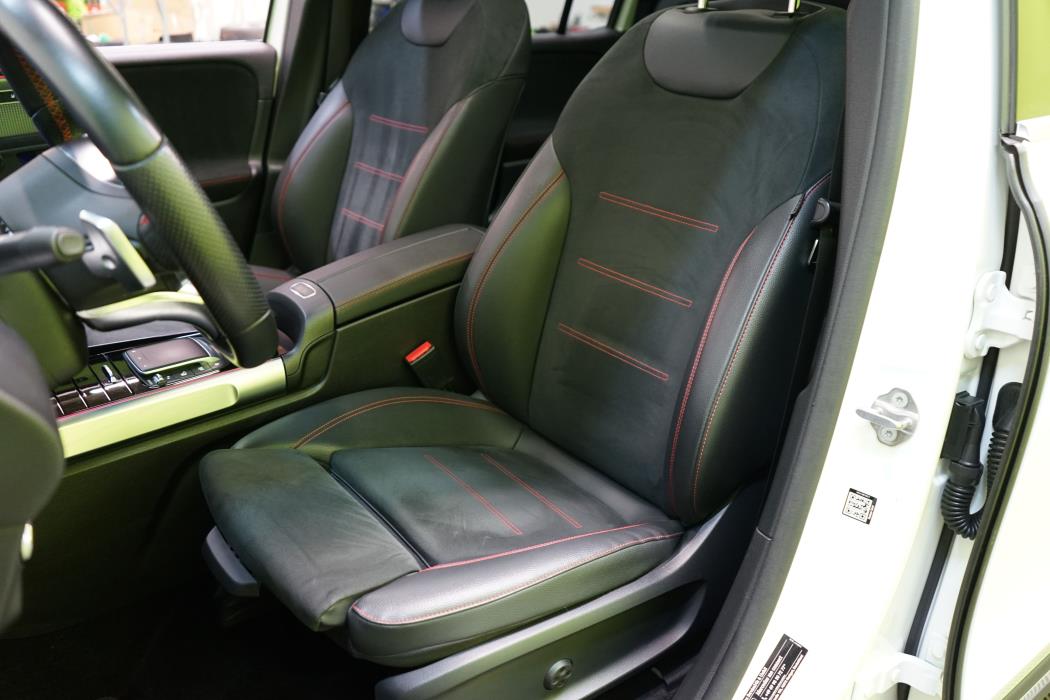 Mercedes-Benz EQB 2022