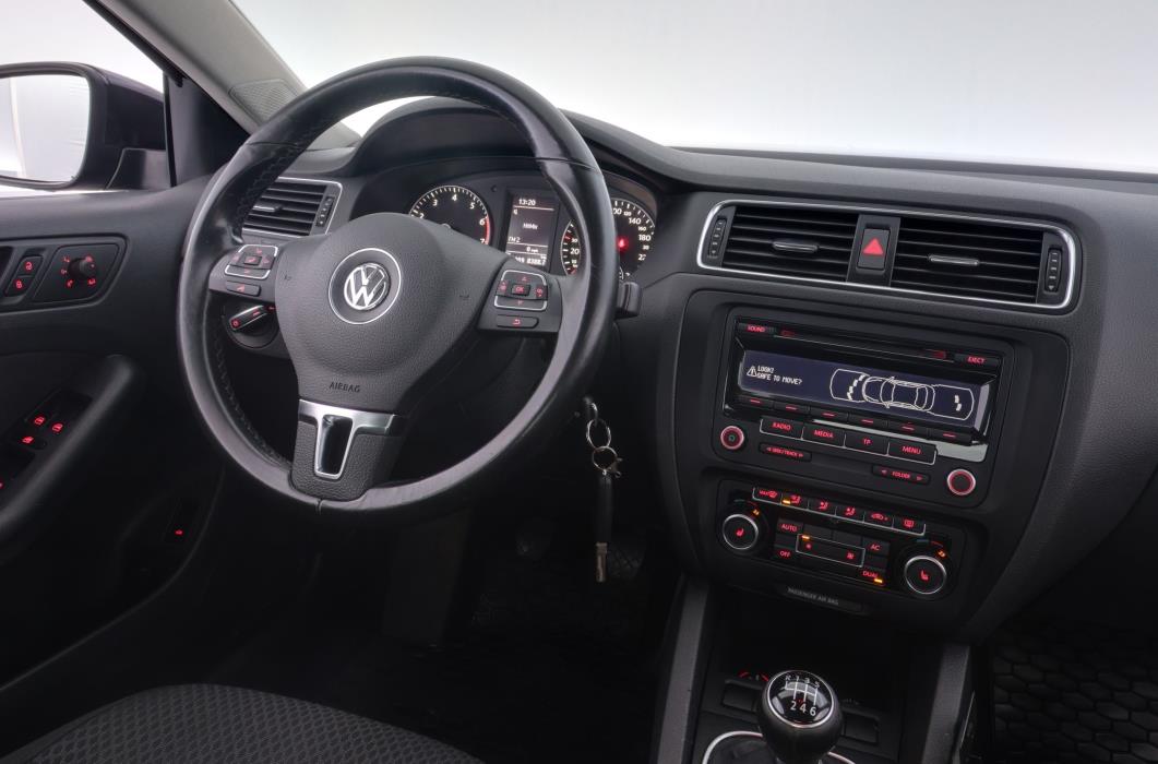 Volkswagen Jetta 2012