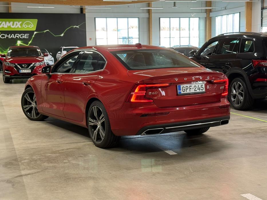 Volvo S60 2022