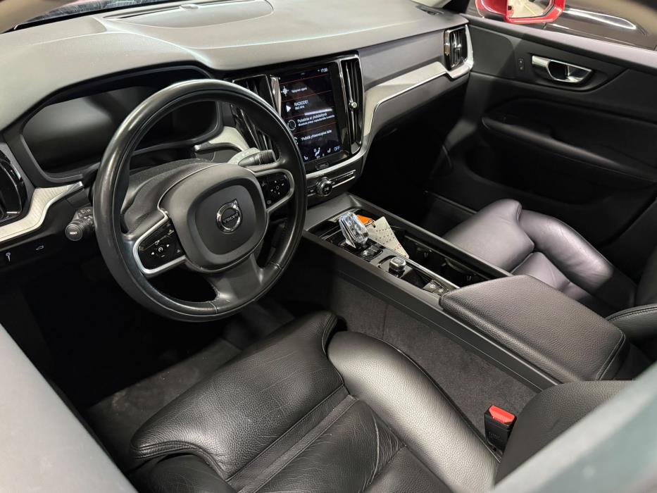 Volvo S60 2022