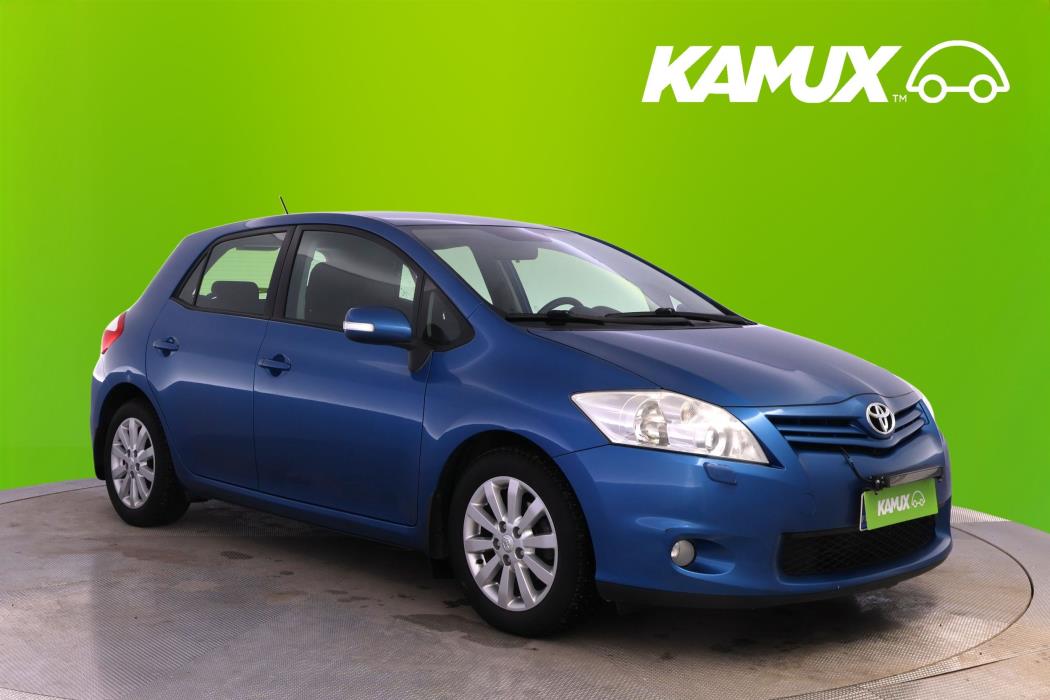 Toyota Auris 2012