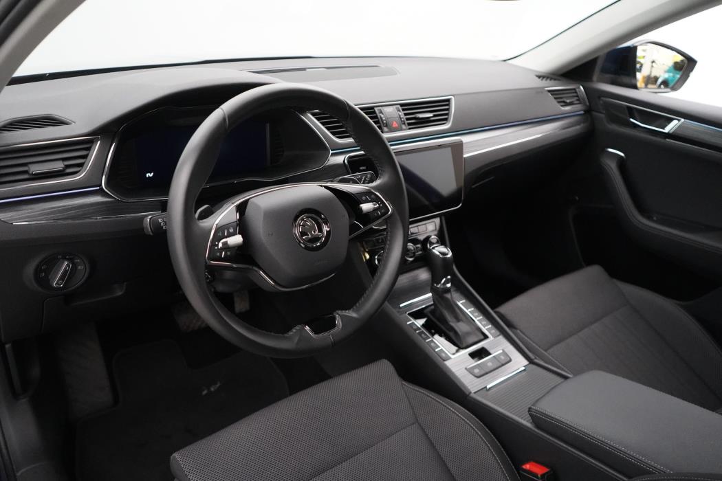 Skoda Superb 2023
