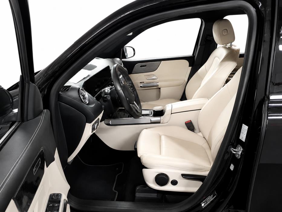 Mercedes-Benz EQB 2023