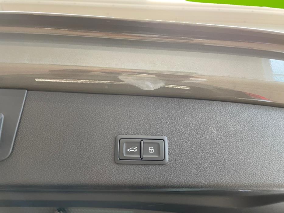 Audi Q8 2024