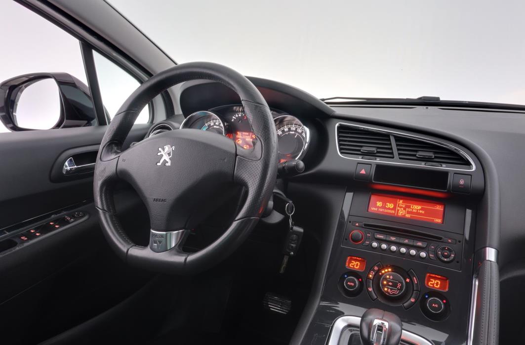 Peugeot 3008 2013