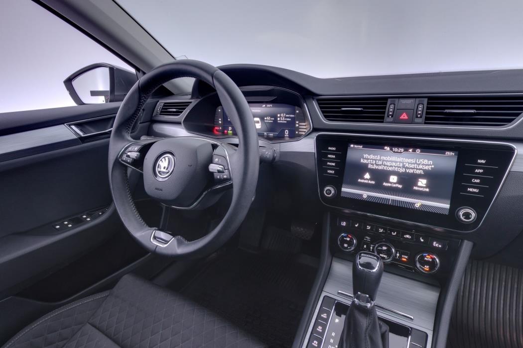 Skoda Superb 2023