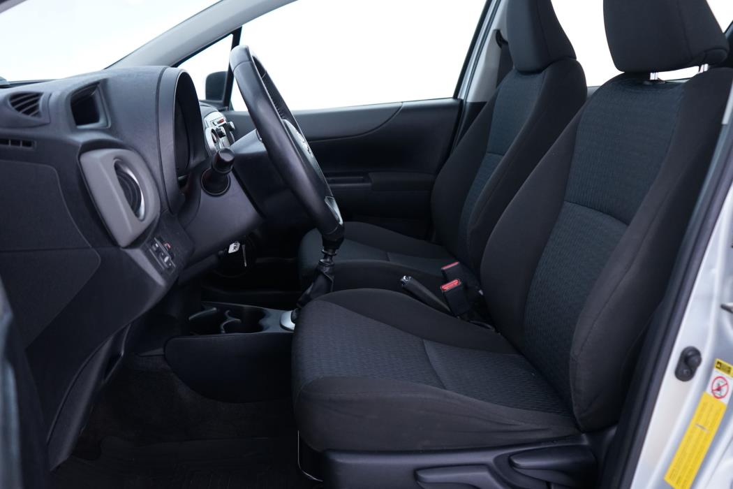Toyota Yaris 2012
