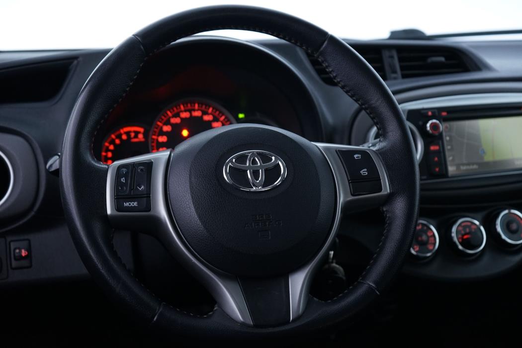 Toyota Yaris 2012