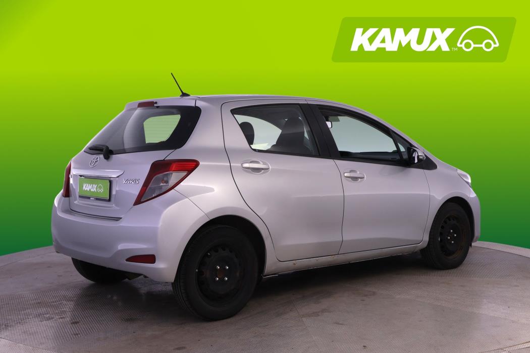 Toyota Yaris 2012